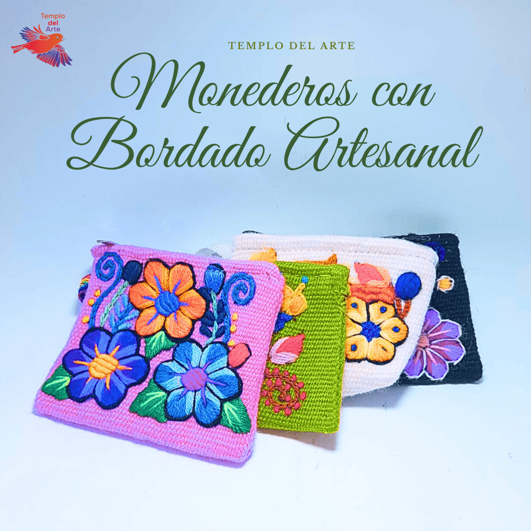 Monedero con bordado artesanal